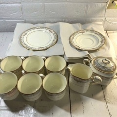 貝印カミソリ / ボテ箱 / 新品 未使用 / 希少当時の梱包段ボール箱付き