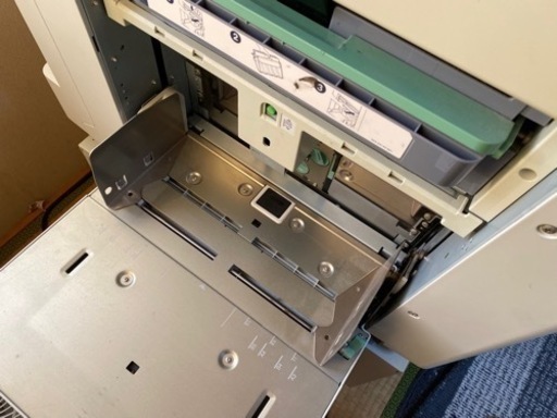 輪転機　　ＲＺ730  輪転機　インクも数ケースあり
