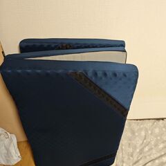 腰を支えるマットレスの画像