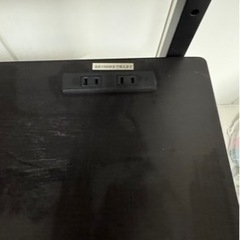 パソコンデスクの画像
