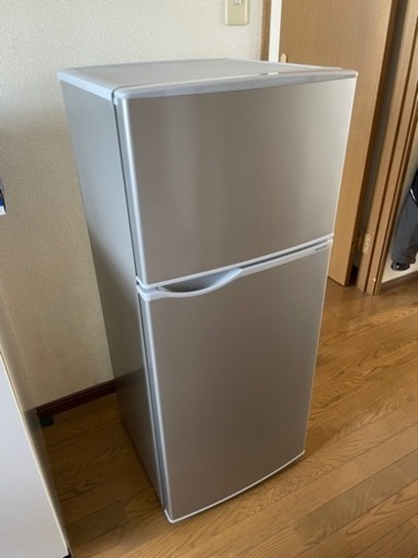 【2022年製 冷蔵庫　条件付特別価格】一人暮らしサイズ