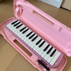 メロディオン　鍵盤ハーモニカ