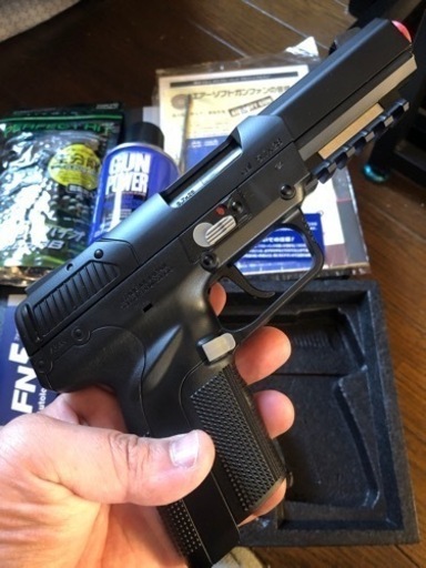 東京マルイ ガスブローバック 5-7 ガスガン 未開封バイオBB弾、使い