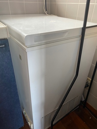 170L 冷凍庫　まだまだ使えます