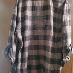  ほぼ新品 ブランド商品  ドクロシャツ👕の画像