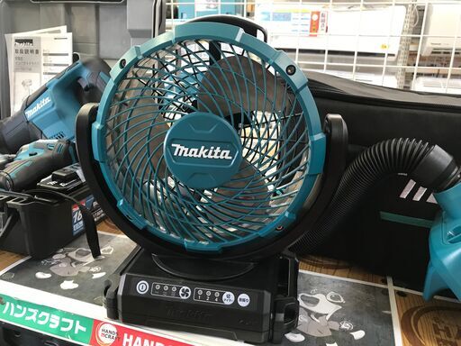 ✨マキタ　10.8V　ファン＋クリーナー＋バッテリ×1＋充電器　セット✨うるま市田場✨