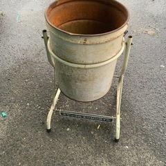 TOYOTA純正　オイル缶 ペール缶 スタンド 工房 ガレージ