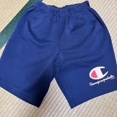 チャンピオン　ハーフパンツ