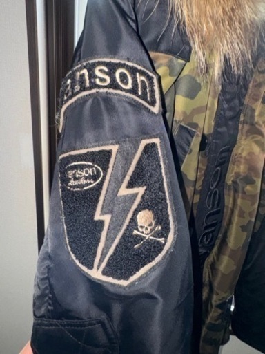 vansonのダウンジャケット