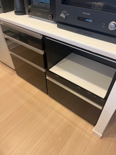 キッチンボード