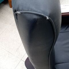 ★ジモティ割あり★  リクライニングチェア 黒 H×D×W クリーニング済み TJ4280の画像
