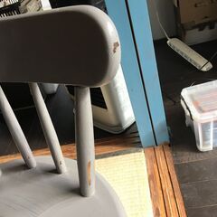 椅子2脚 オブジェでも実用でもの画像