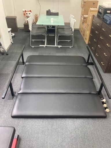 ハイエース　ベットキット　ブラック