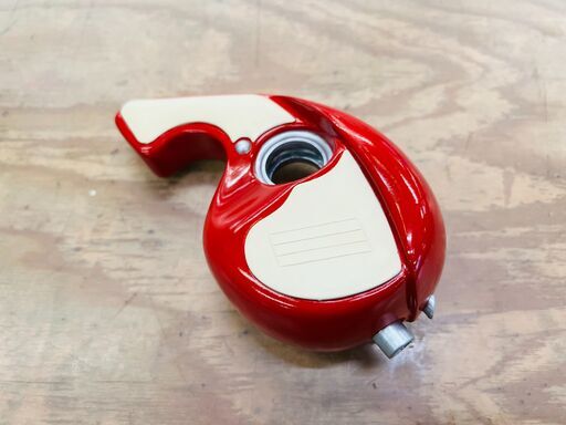 NECA 銀河ヒッチハイクガイド ブラスター プロップレプリカ