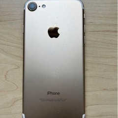 iPhone 7 Rose Gold 32 GB docomoの画像