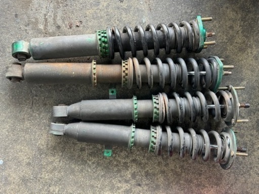 値下げ　アルテッツァ SXE10 TEINフルタップ車高調