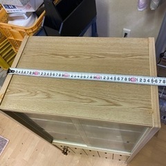 西洋風　食器棚　カラーボックス　収納棚の画像