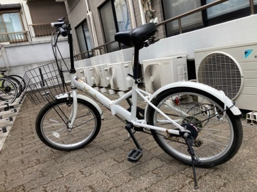 折りたたみ式自転車とロック　