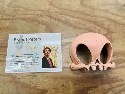 模型、プラモデル Pink Skelve Mask by Kathie Olivas & Brandt Peters