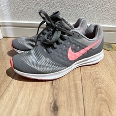 NIKE スニーカー 22.5cm