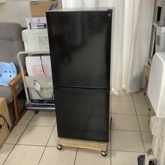 K702 NTR-106BK 106L 冷蔵庫 ブラック 2023年製 ニトリ 106リットル直冷式2ドア冷蔵庫 Nグラシア BK : ニトリ
