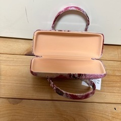 【最終値下げ】メガネケース　ハードの画像