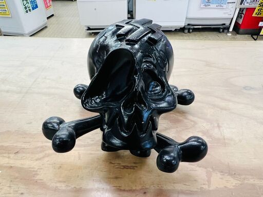 100% KRAZIE スカルフィギュア