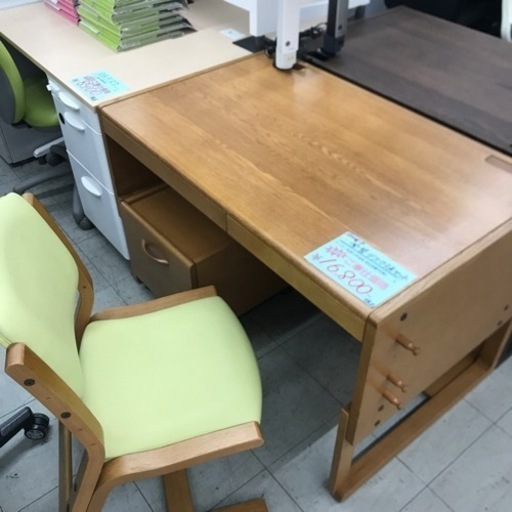 カリモク学習デスク3点セット　※天板傷あり