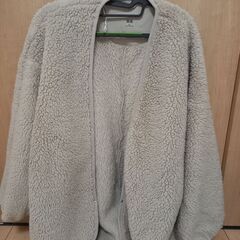 UNIQLOモコモコ上着　レディースXL②