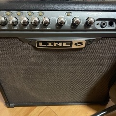 ギター、アンプ、インターフェースの画像