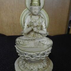 木彫仏像 極小サイズ 【大日如来】全長約9.5㎝ 希少 極小仏 彫刻 西岡