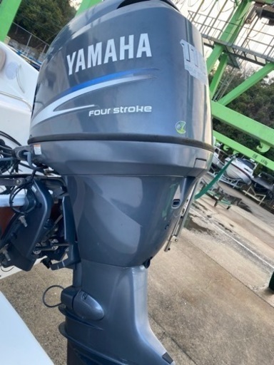 ヤマハ115馬力　船外機　4サイクル