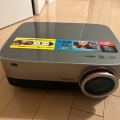 QRIOM プロジェクター　高解像度　ほぼ未使用