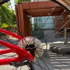 UK Pinnacle 24インチ 赤 子供用自転車　の画像