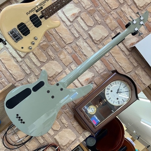 YAMAHA RBX A2 ベースギター　美品中古品