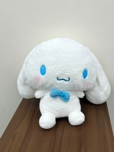 美品　シナモロール　ぬいぐるみ　大きい　サンリオ　キャラクター