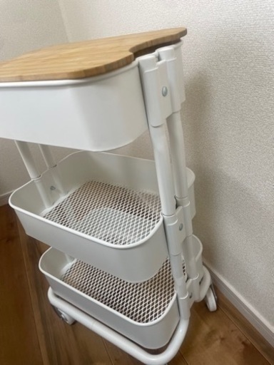 IKEA ロースコグ ワゴン 蓋付き