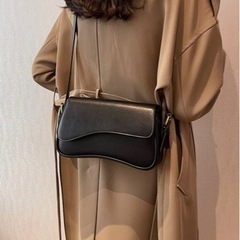 shien バッグの画像