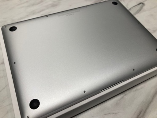 MacBook Air 13-inch おまけ付き