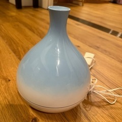 アロマディフューザー 1台3役 超音波式加湿器 精油を1回入れて...
