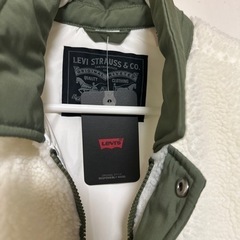(新品) LevI's ボアの画像