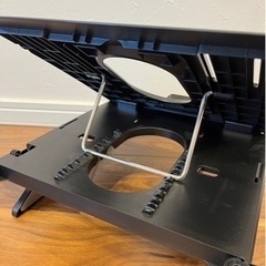 値下げ　エレコム　PCスタンドの画像