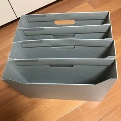コクヨ  B4ファイルボックス 塾のプリント保管・収納用に　４個セット