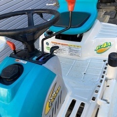 クボタ田植え機 4条植え