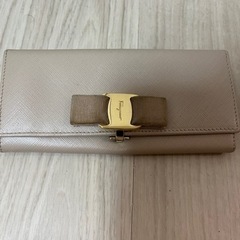 財布