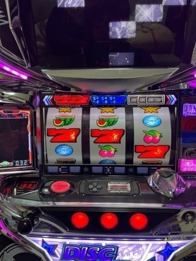 (値下げ！)パチスロ ディスクアップ(白パネル) 5.9号機