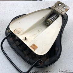 スモールベスパ用サドルシート‼️の画像