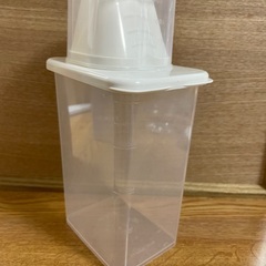 【無料】ダイソー 穀物保存容器