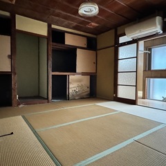 ⭐️群馬県桐生市新宿⭐️70平米3SDKの戸建てを激安賃貸募集！！フリーレント1ヶ月付き。初期費用抑えたい方必見😳😂💖審査が不安な方も安心サポート💖 - 桐生市