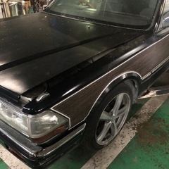 y30 セドバンの画像